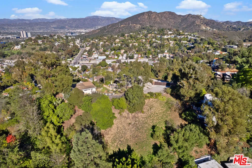 3118 Goodview Trail, Los Angeles, California 90068 home-pic-27